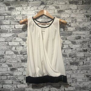 EUC New York & Company Stretch Women's Sleeveless Blouse Size M (White/Black)